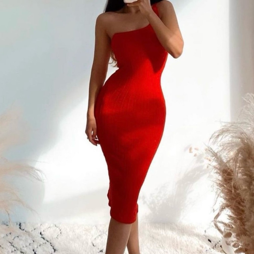 Zara Vibrant Red One-Shoulder Dress